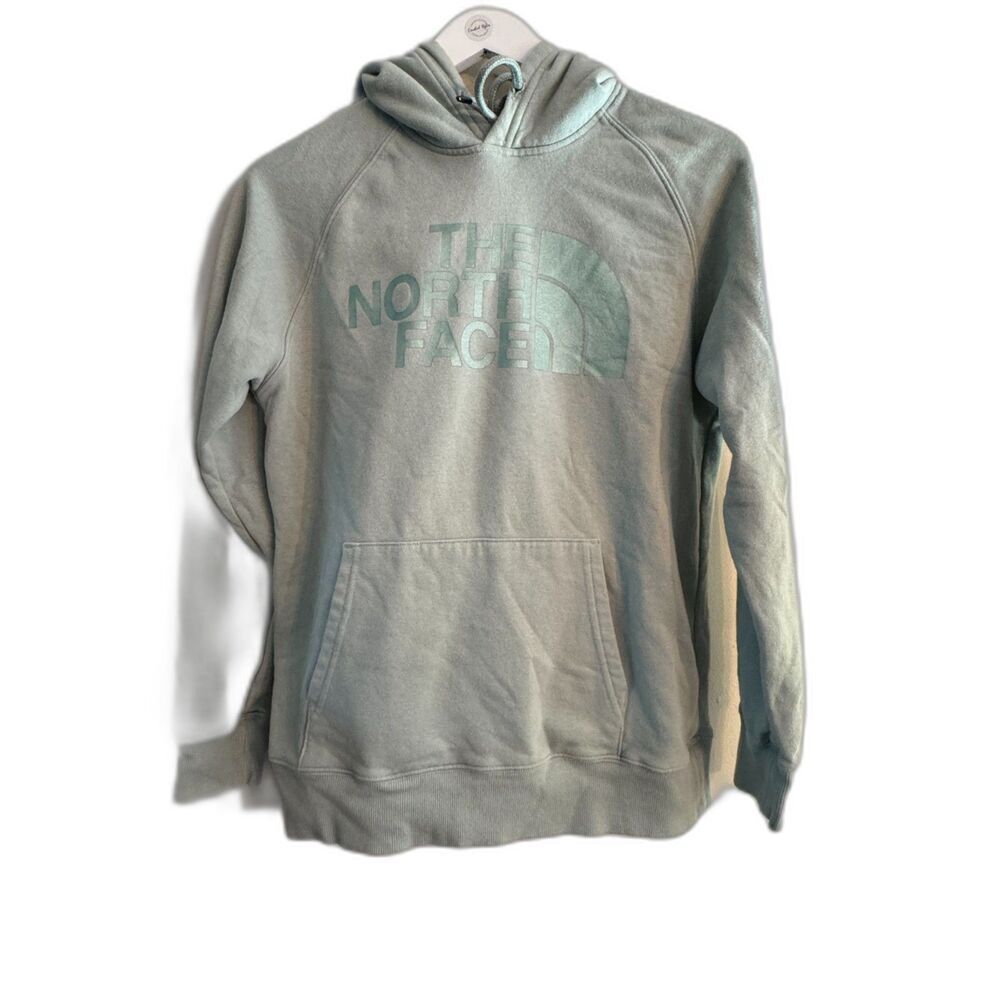 Gorgeous Women's North Face Hoodie, Medium